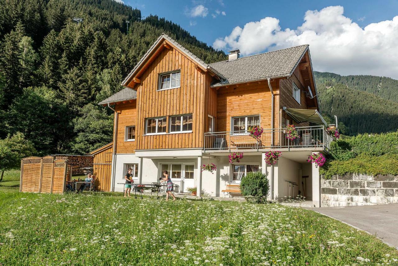 Haus Ambiatscha Apartamento Sankt Gallenkirch Exterior foto